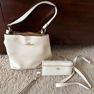 Coach Cream Shoulder Bag and Wallet Set